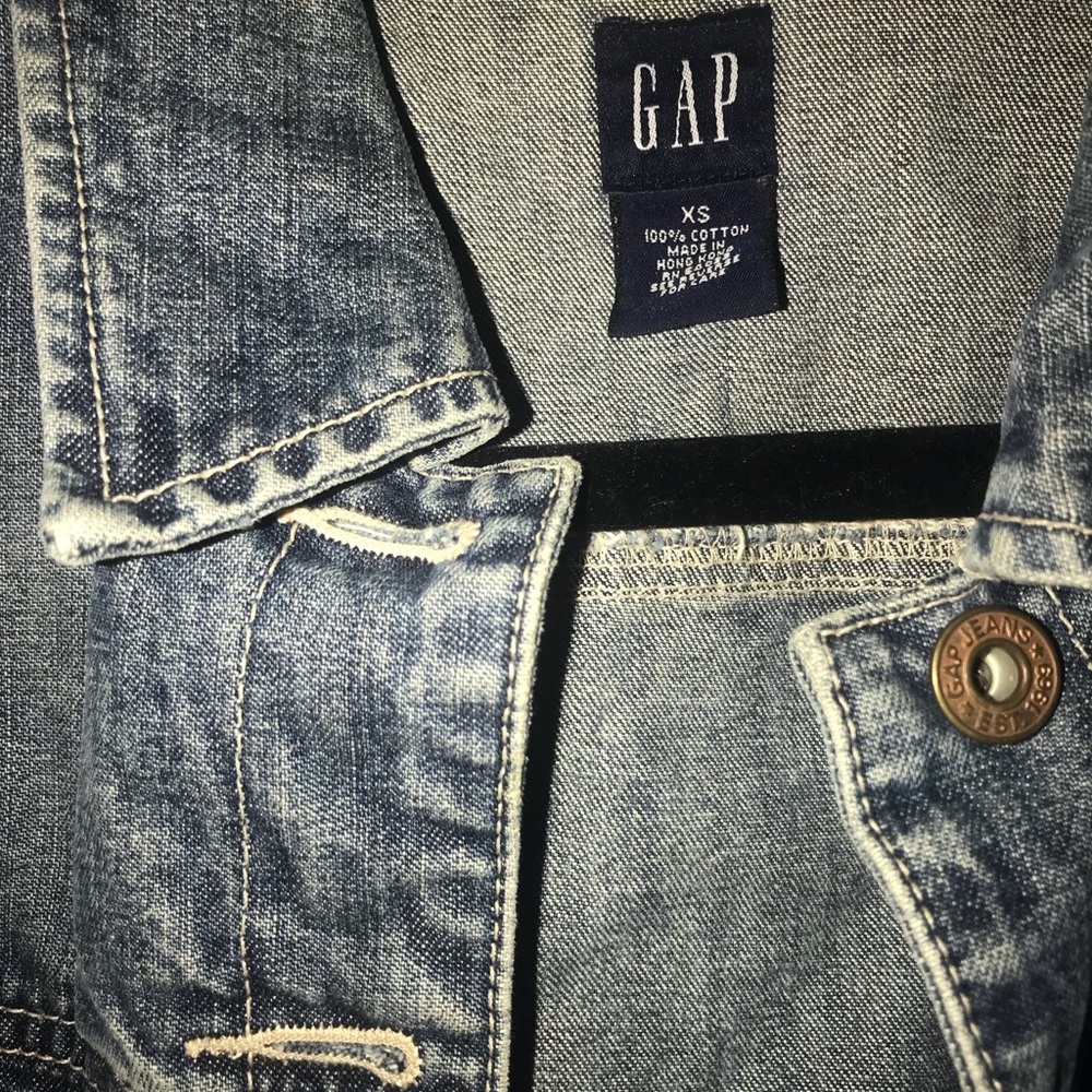 Gap Jean Jacket - image 4